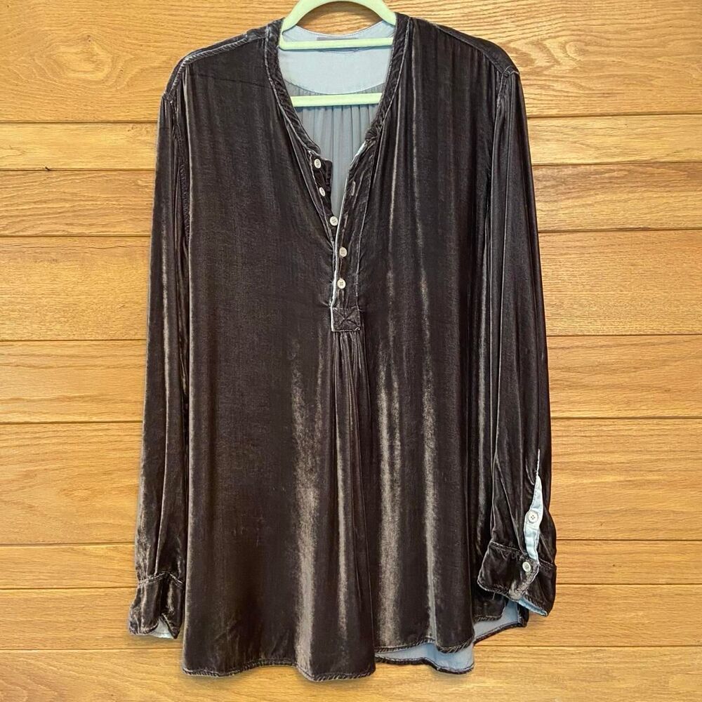 CP Shades brown silk blend velvet henley